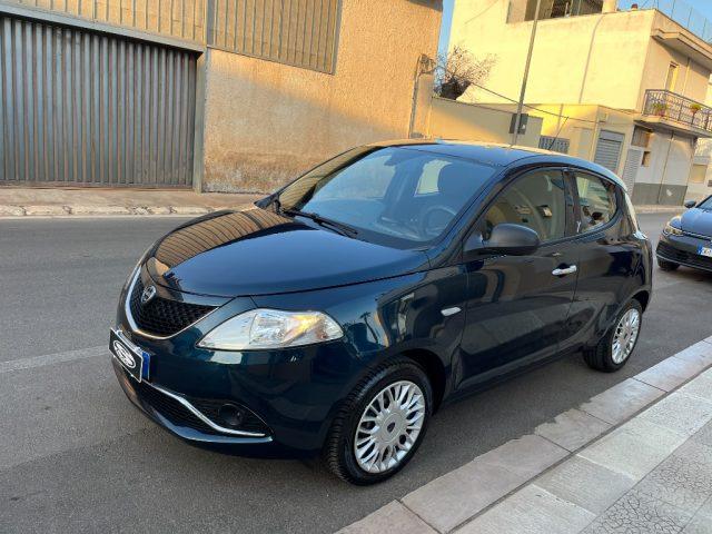 LANCIA Ypsilon 1.2 69CV Silver *SOLI*61893KM*