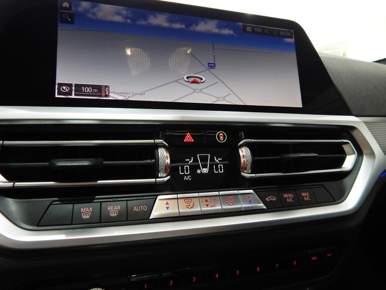 BMW 320 d Touring MSport Aut. TETTO-NAVI-PELLE-RADAR-LED