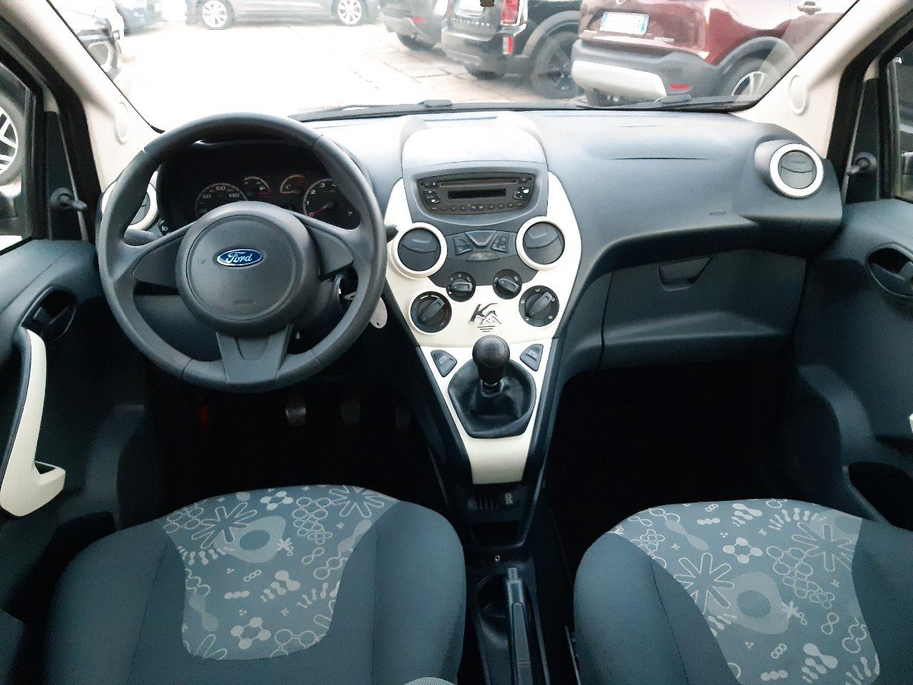 Ford Ka 1.2 + c/esp,tcs 69cv E5
