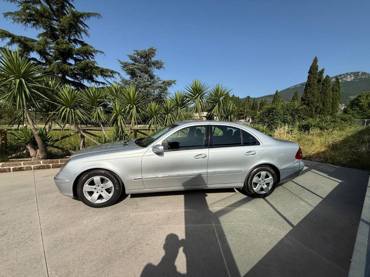 MERCEDES - Classe E - 270 CDI Elegance