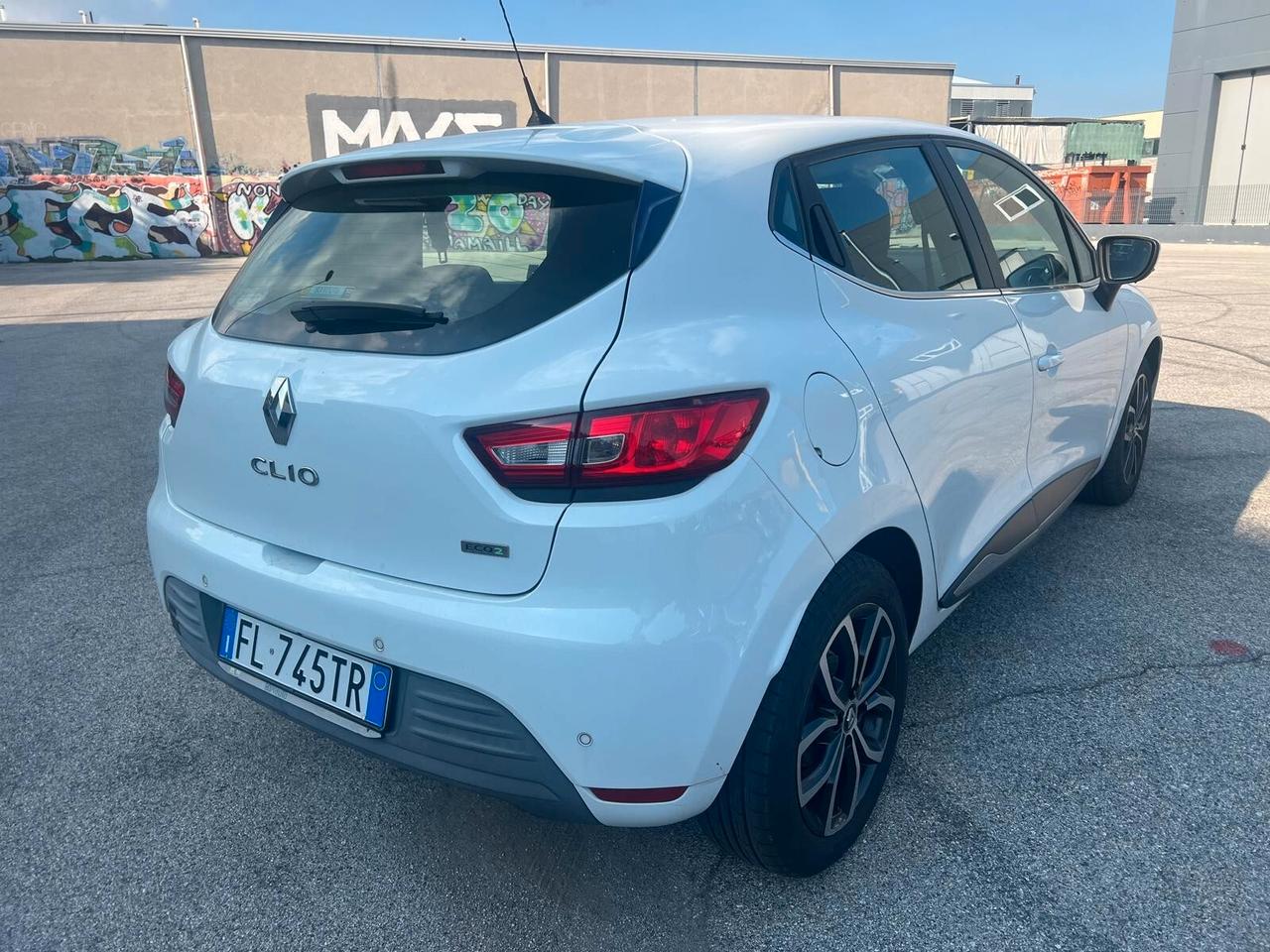 Renault Clio dCi 8V 90CV Start&Stop 5 porte Energy exite
