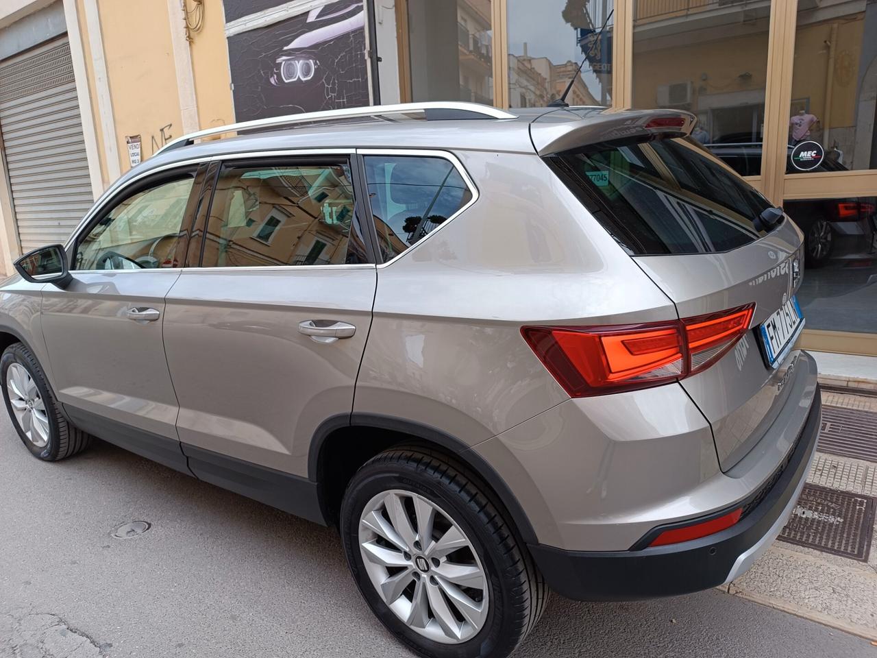 Seat Ateca 1.6 TDI 115 CV full optional navi camera