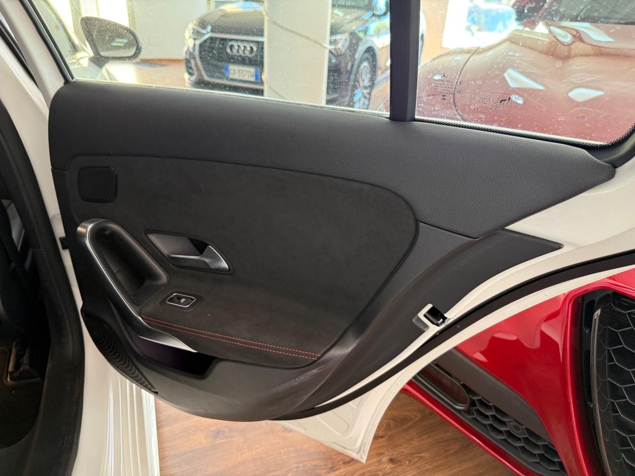 MERCEDES CLASSE A 200 AUTOMATIC PREMIUM - 2020