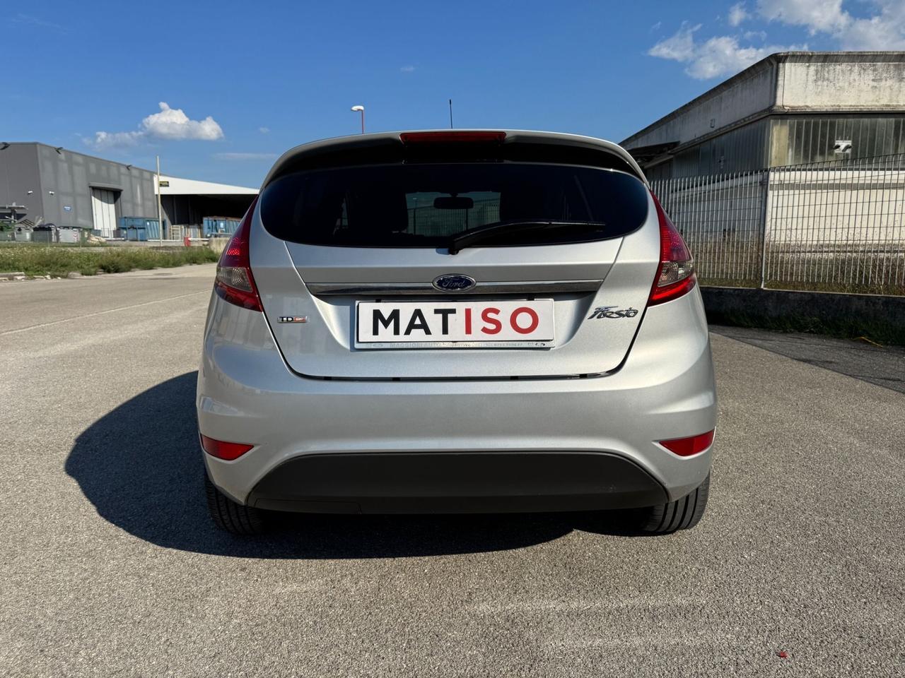 Ford Fiesta 1.4 TDCi Titanium. Garanzia 12 mesi
