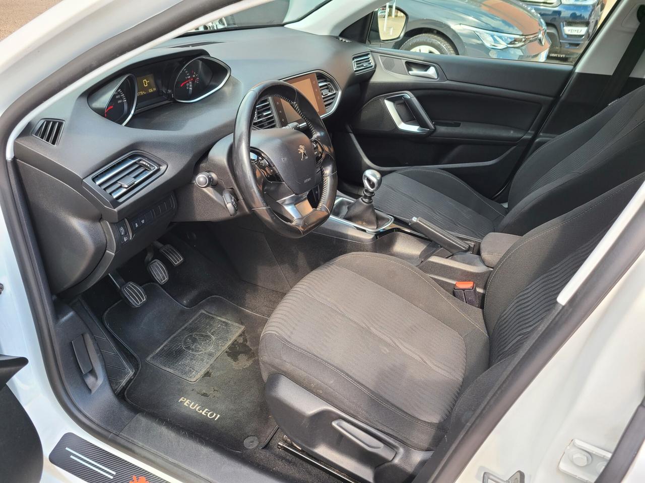 Peugeot 308 BlueHDi 1.6 diesel euro6
