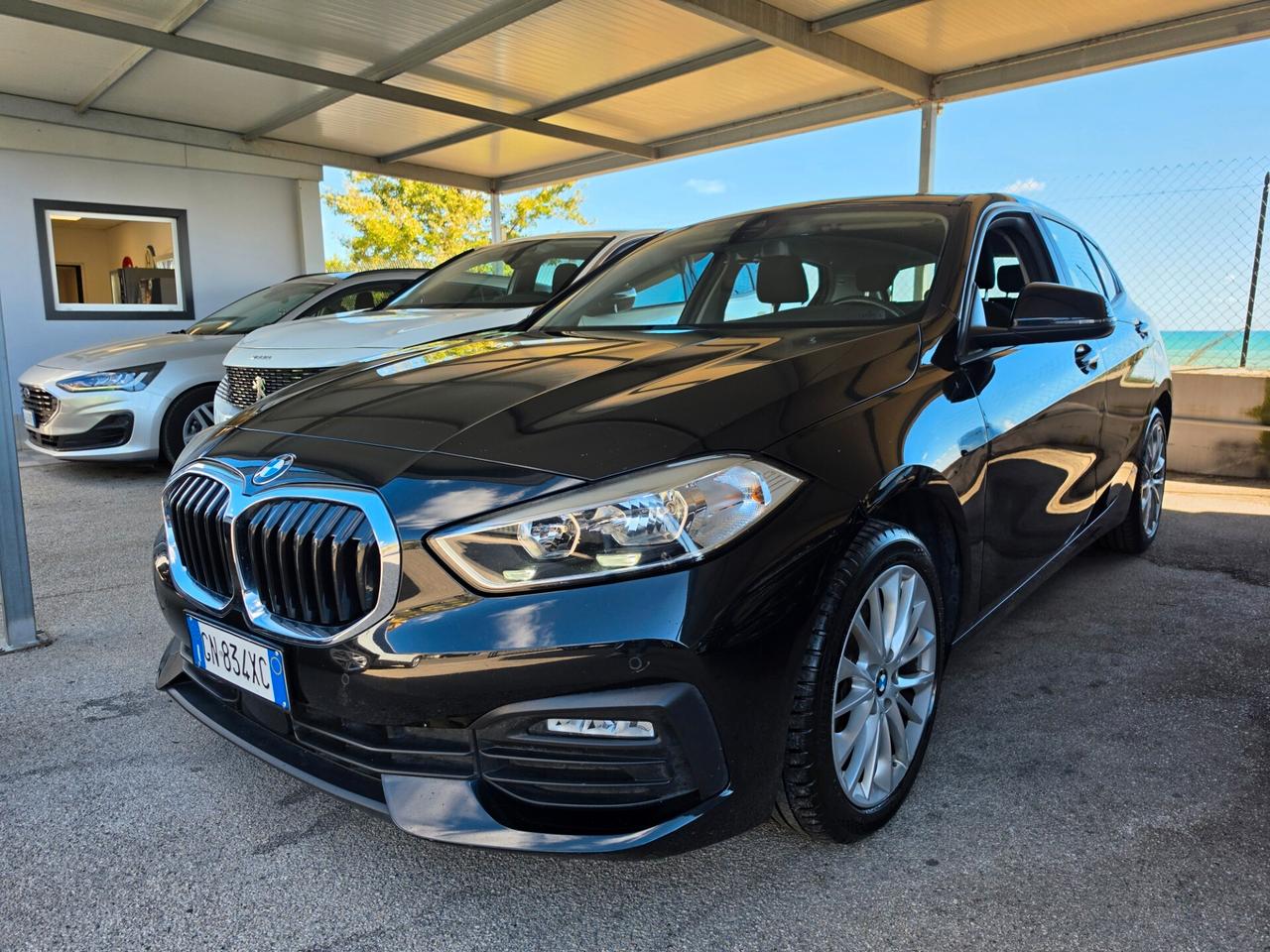 Bmw 116 116d 5p. Business Advantage Automatica