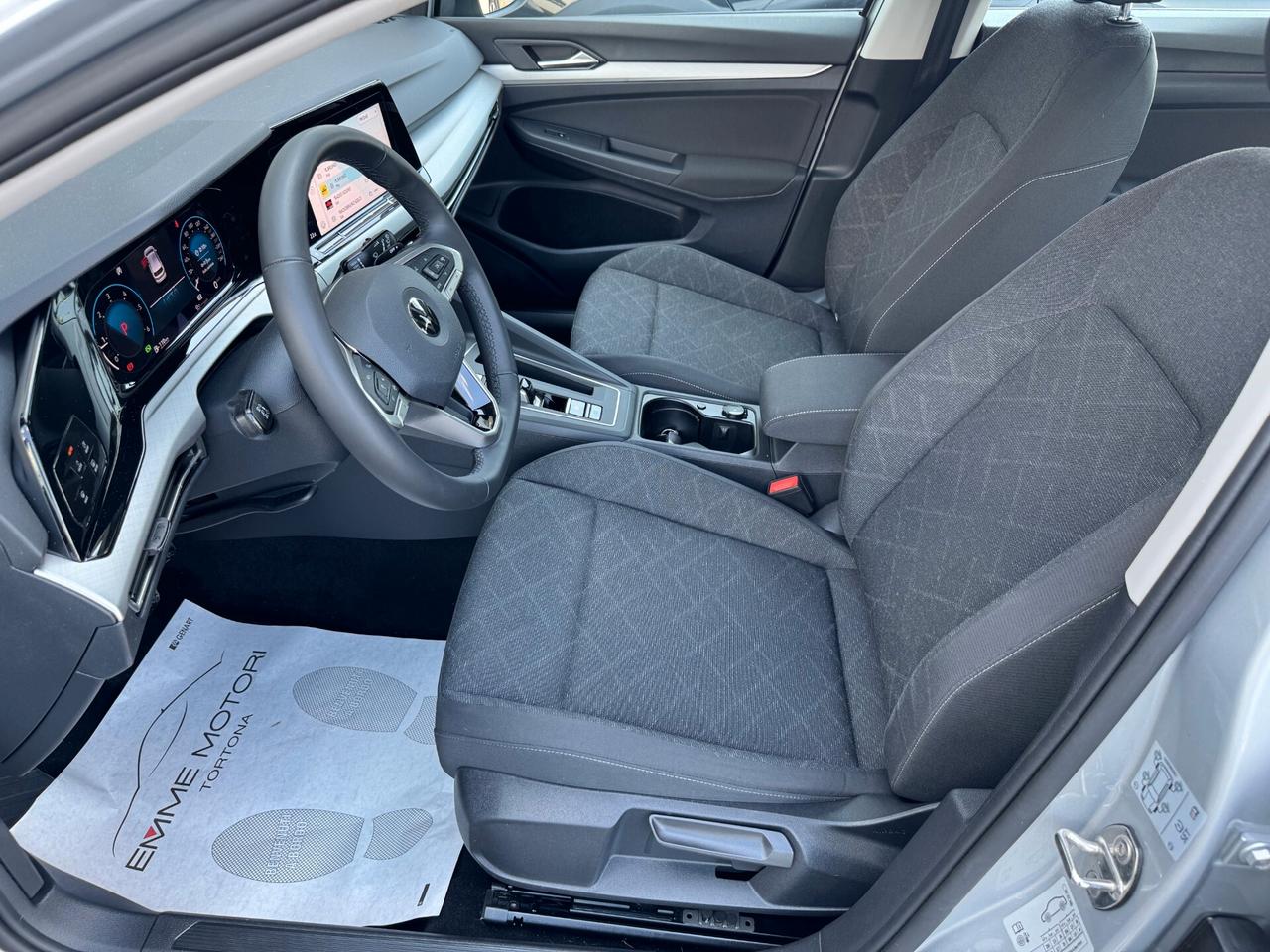 Volkswagen Golf 2.0 tdi Life 115cv dsg /NO VINCOLI/PRONTA