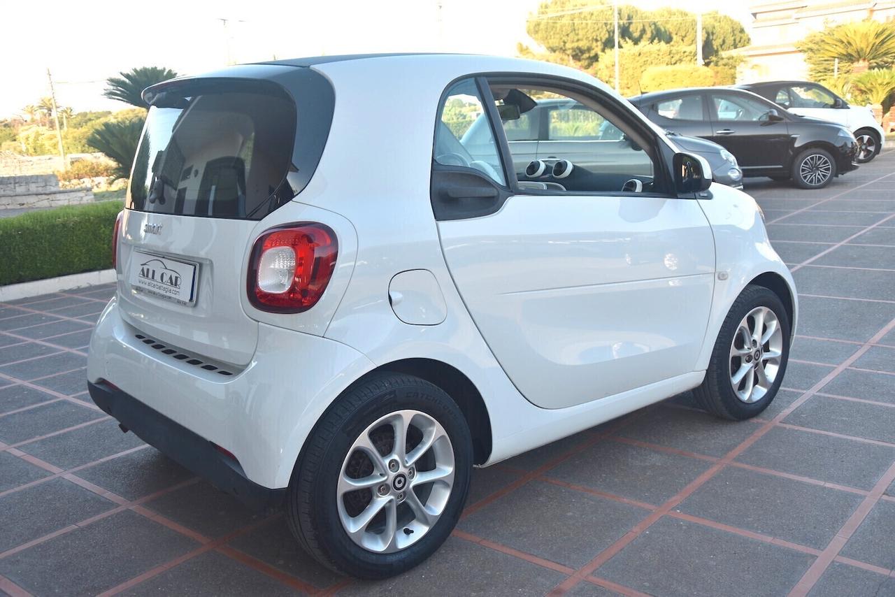 Smart ForTwo 70 1.0 52kw Passion