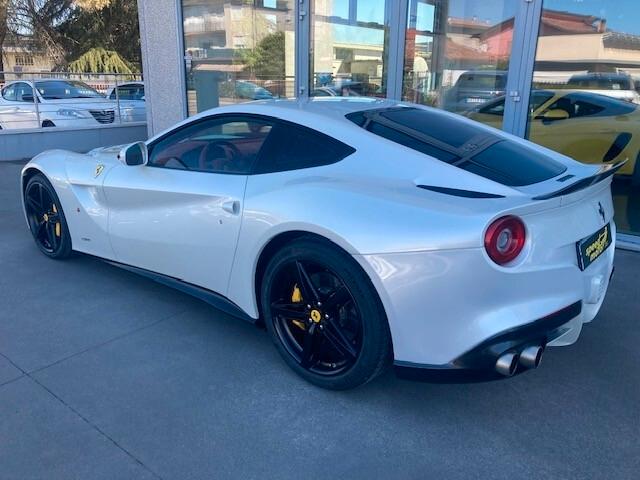 Ferrari F12 F12berlinetta