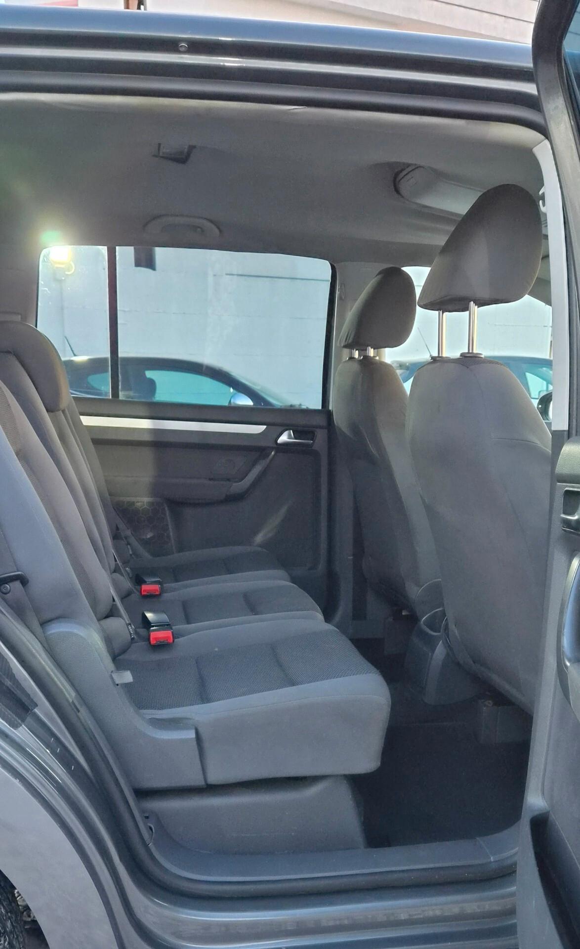 Volkswagen Touran 1.2 TSI Trendline gpl 7posti