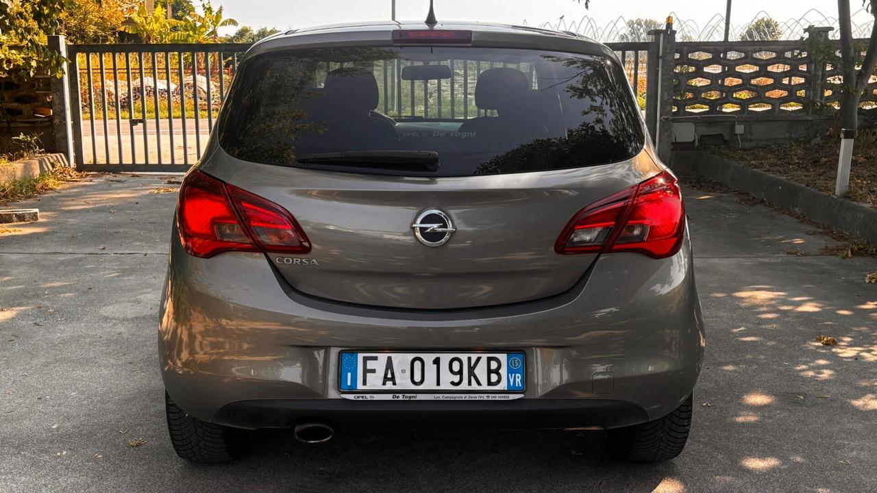 Opel Corsa 1.4 90CV GPL Tech 5 porte Cosmo