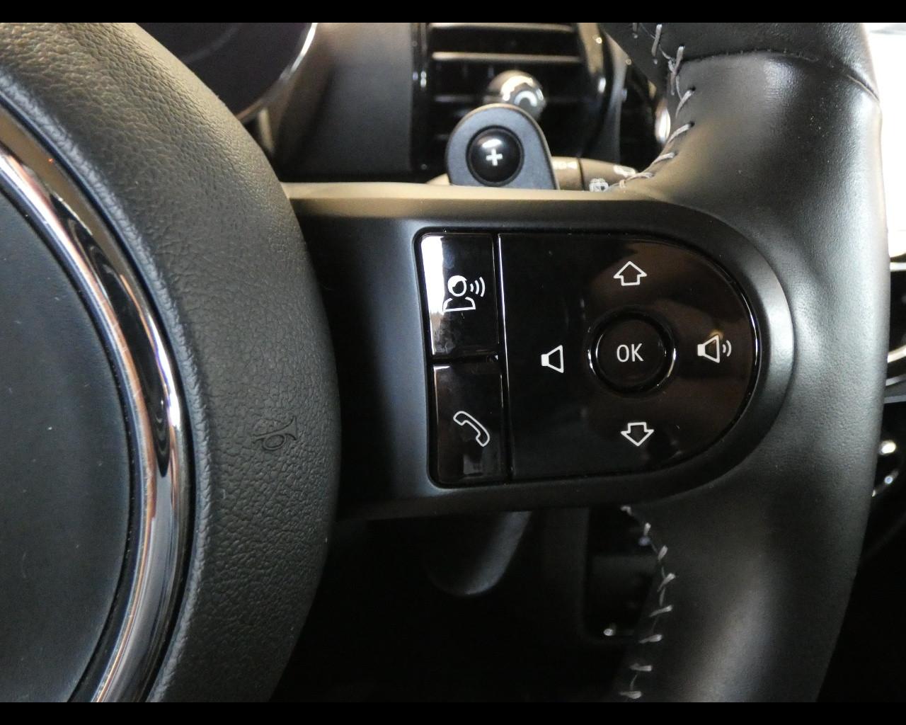 MINI Mini Clubman (F54) - Mini 2.0 Cooper SD Yours Clubman ALL4