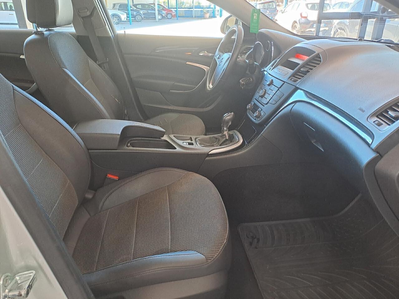 Opel Insignia 2.0 CDTI 160 CV TAGLIANDATA