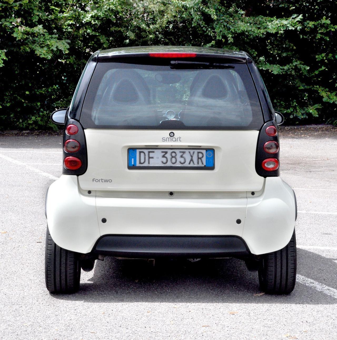 Smart ForTwo 700 coup&amp;eacute; pulse (45 kW)