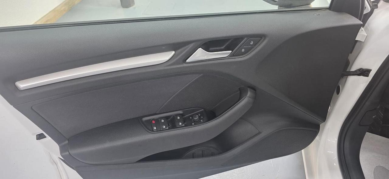 Audi A3 SPB 30 TDI S tronic