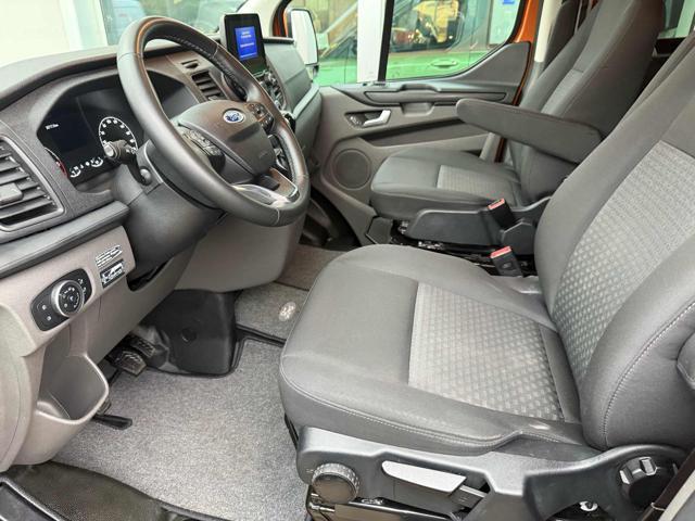 FORD Transit Custom 320 2.0 150 PC-TN Nugget Titanium