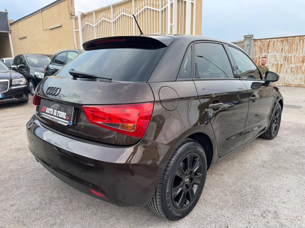 Audi A1 SPB 1.6 TDI 90Cv Block shaft IMPECCABILE