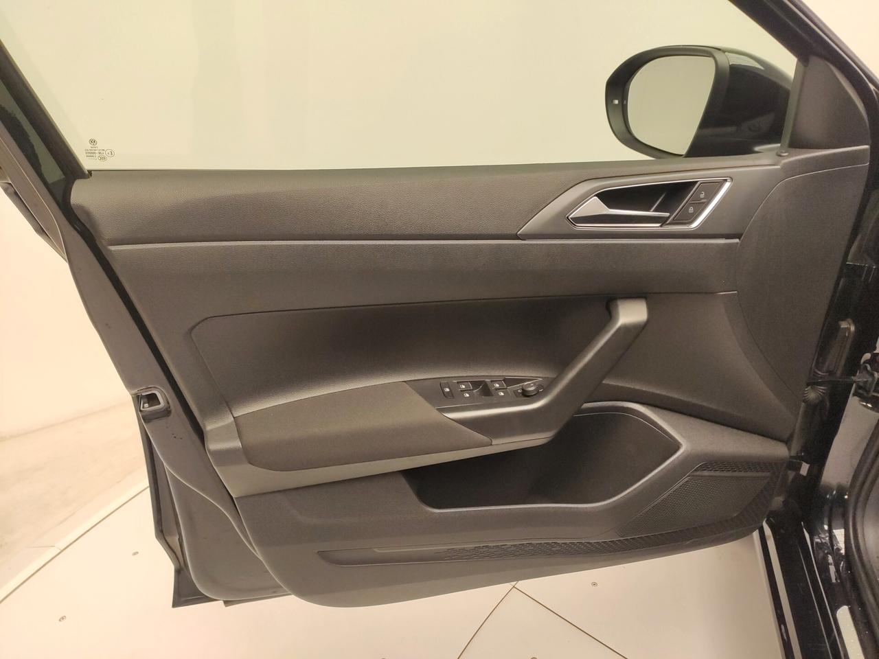 Volkswagen Taigo 1.0 TSI 115 CV R-Line