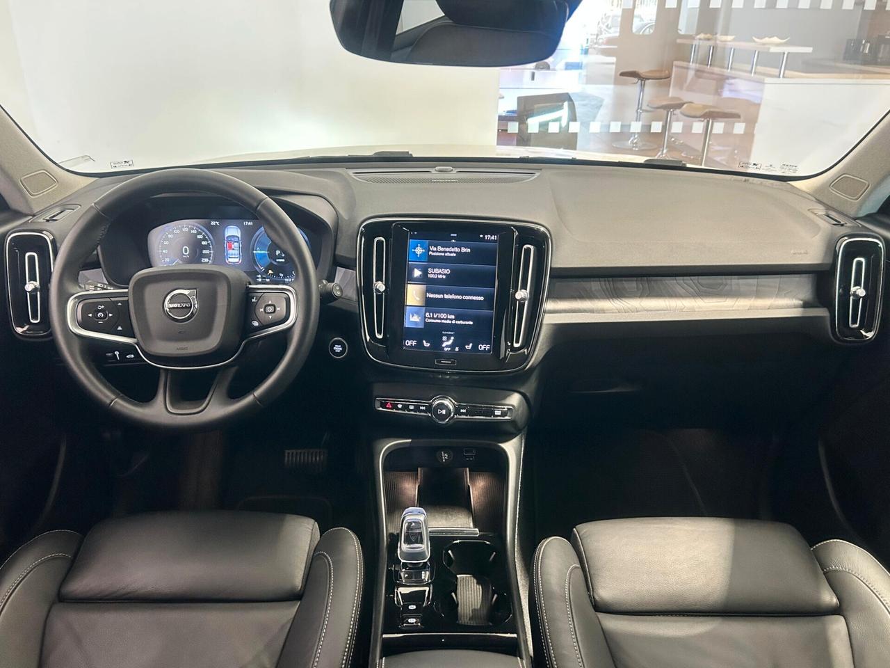 Volvo XC40 T5 Recharge Plug-in Hybrid aut. Plus Dark
