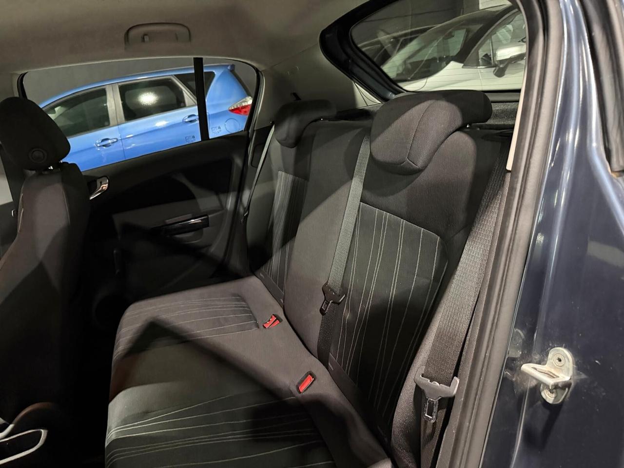 Opel Corsa Benzina Neopatentati