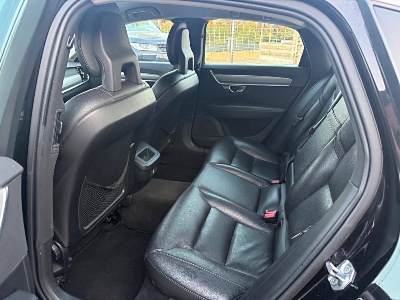 Volvo S90 D4 Geartronic R-design Garanzia 12 Mesi