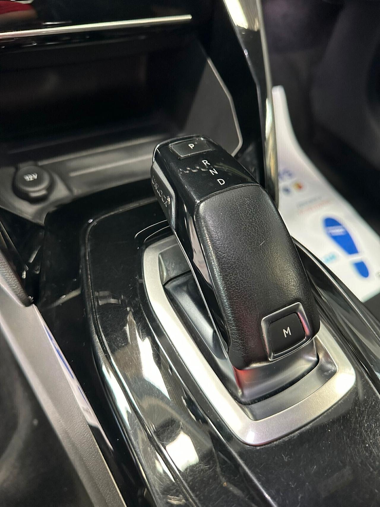 Peugeot 208 1.2 130cv 2021 GT Pack cambio automatico