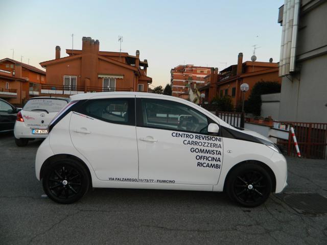 TOYOTA Aygo 1.0 Benz 69CV AUTOMATICA - UNIPRO TAGLIANDATA