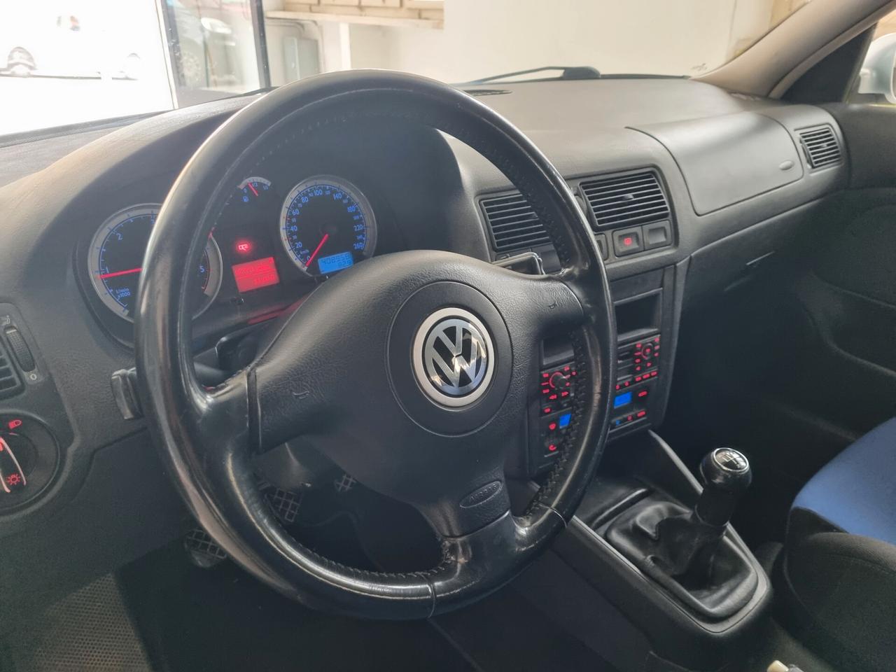 Volkswagen Golf 1.9 TDI/101 CV CONDIZIONI IMPECCABILI