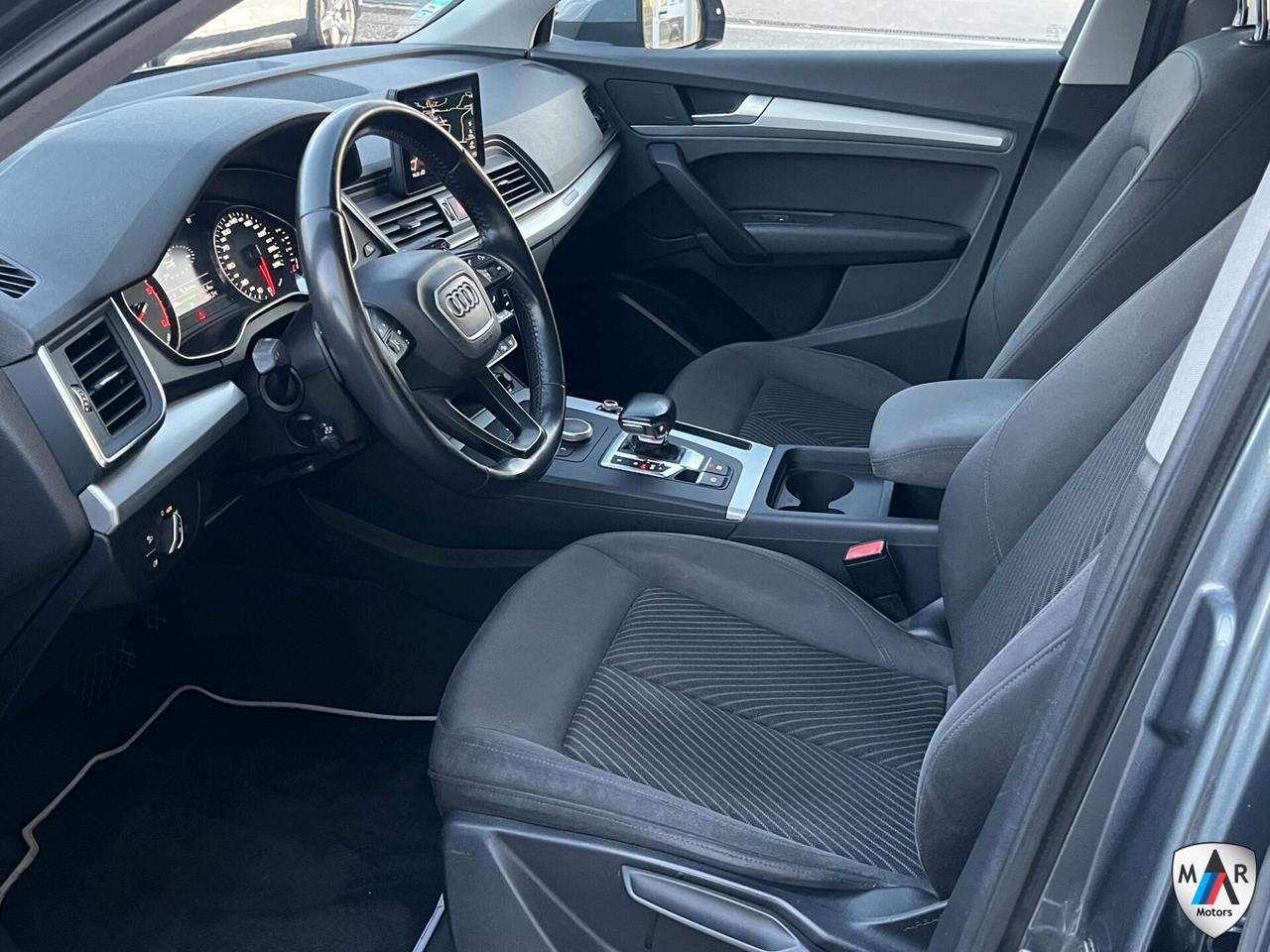 Audi Q5 40 TDI quattro S tronic Business Sport