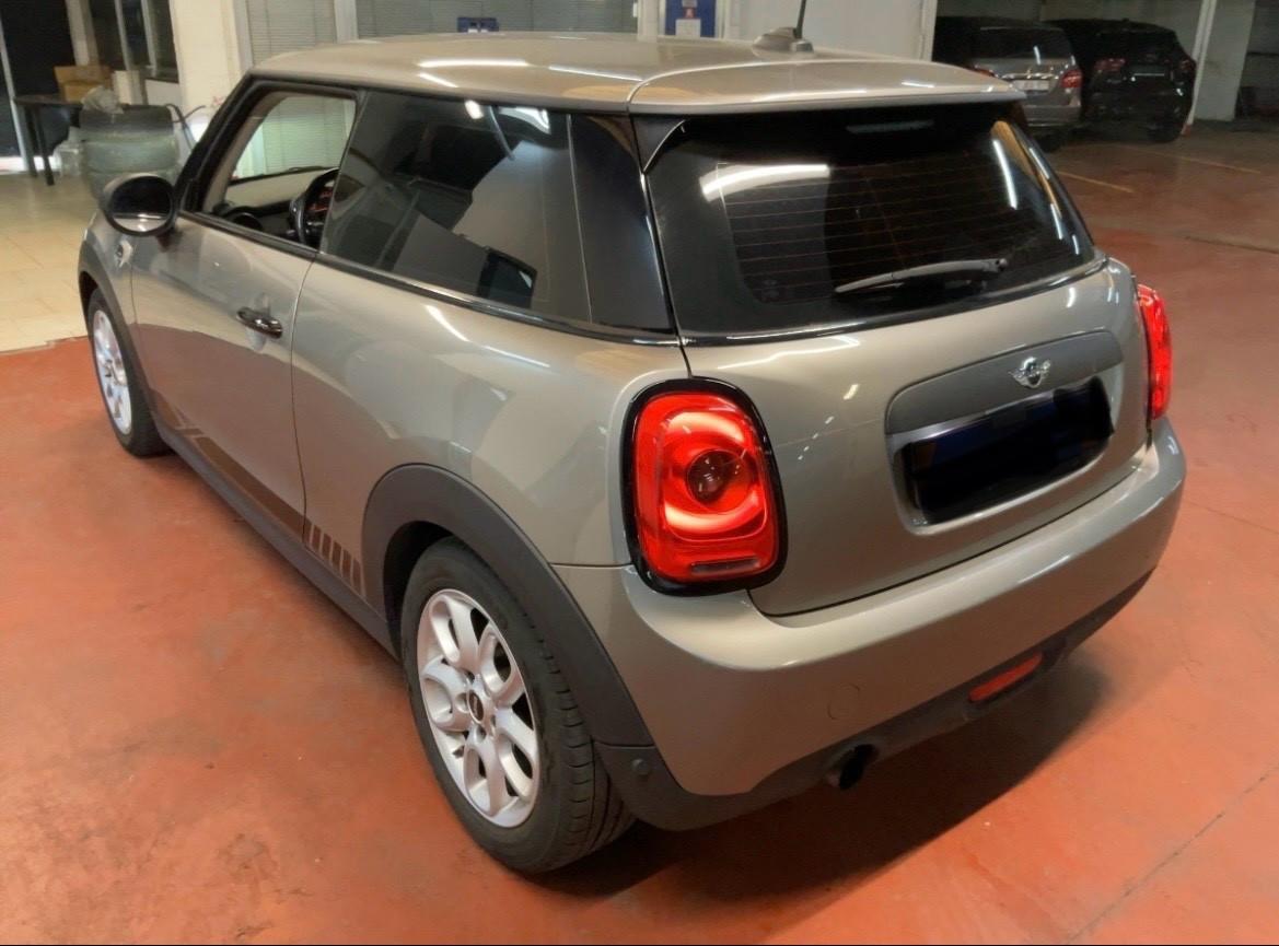 Mini 1.5 Cooper D Business