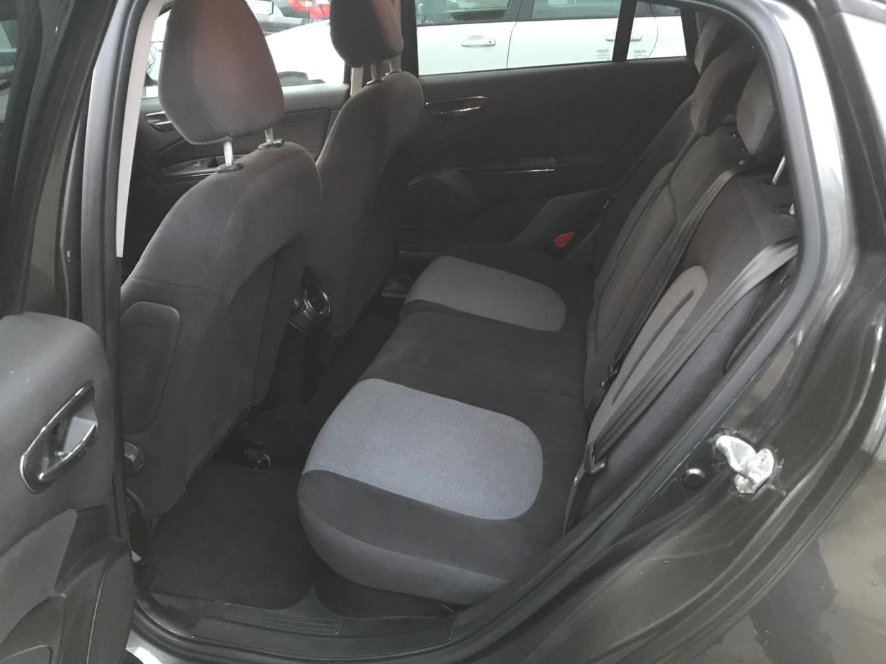 Fiat Bravo 1.6 MJT 120 CV 88 KW Emotion auto pari al nuovo