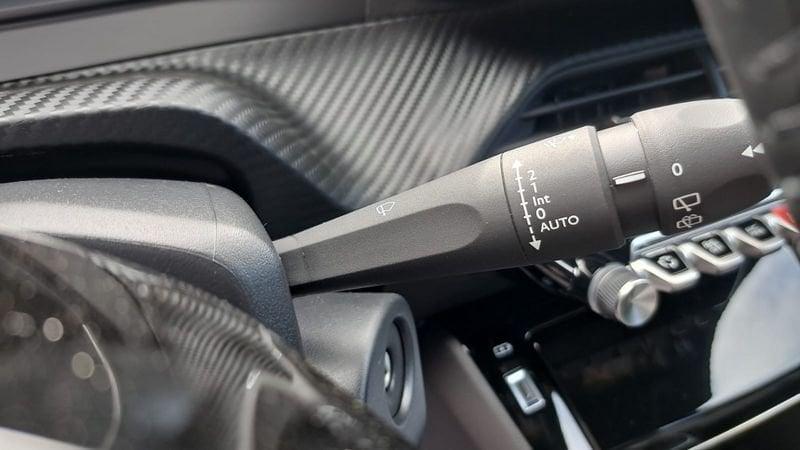 Peugeot 2008 1.2 PureTech 100 cv ALLURE