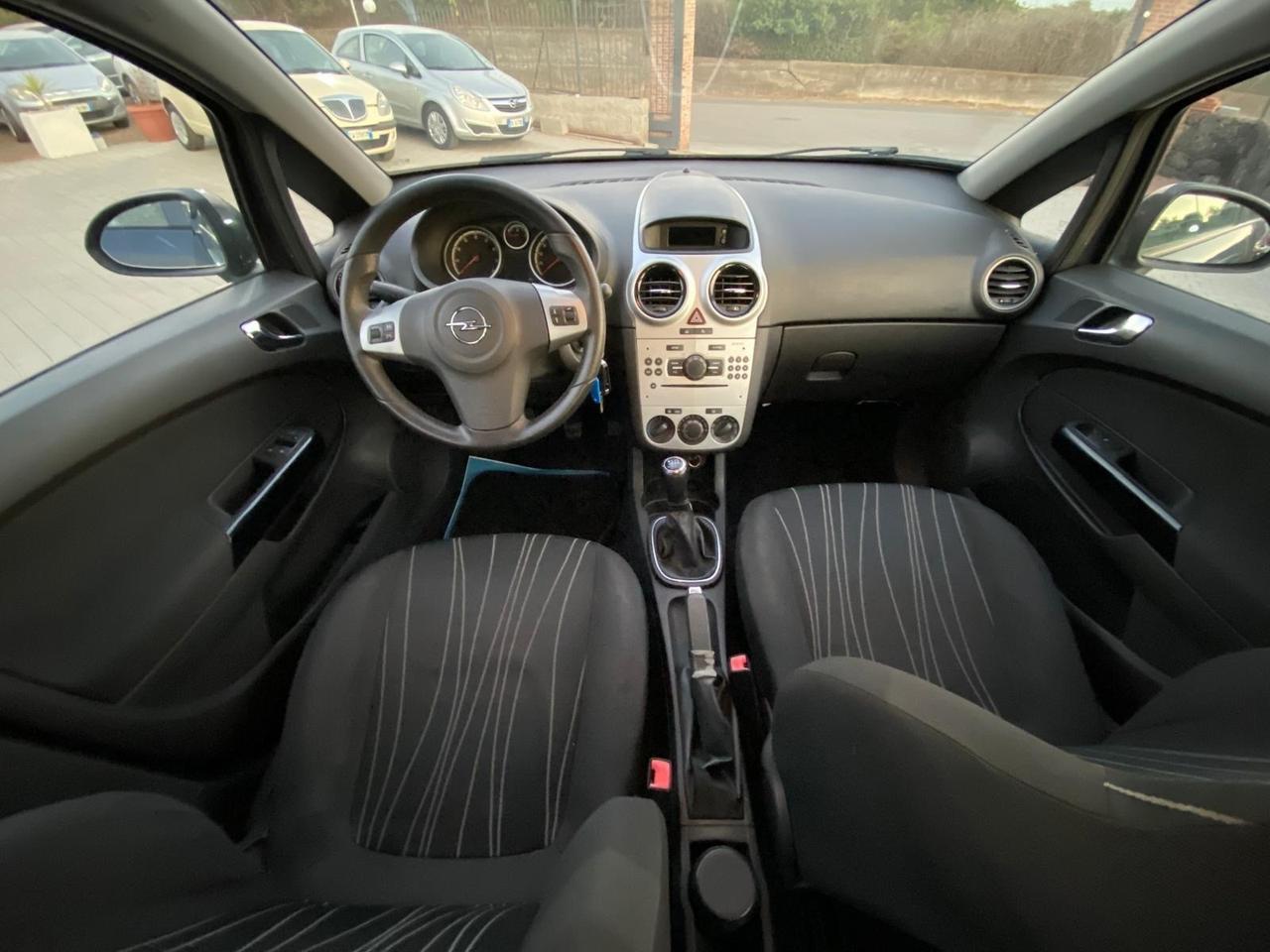 Opel Corsa 1.2 5 porte Enjoy