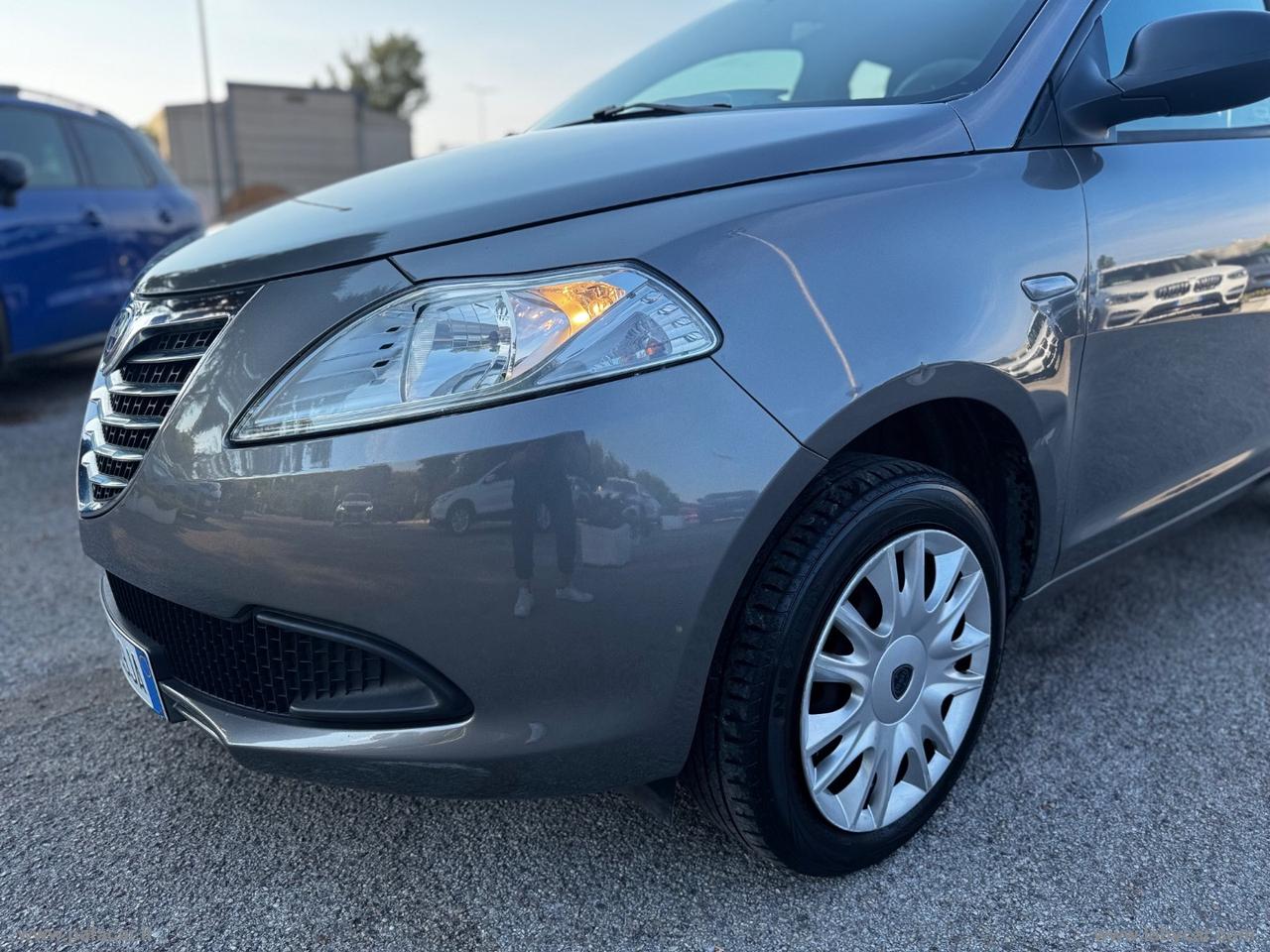 LANCIA Ypsilon 0.9 T.Air 85CV 5p.Met.Ec.Elef.