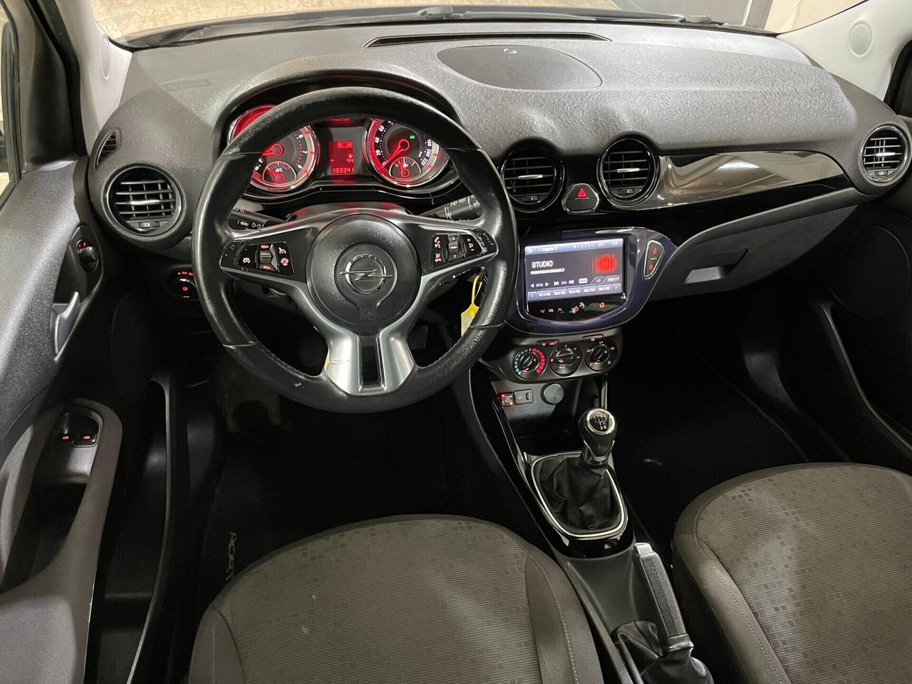 Opel Adam 1.2 70 CV White/Black Link GPL