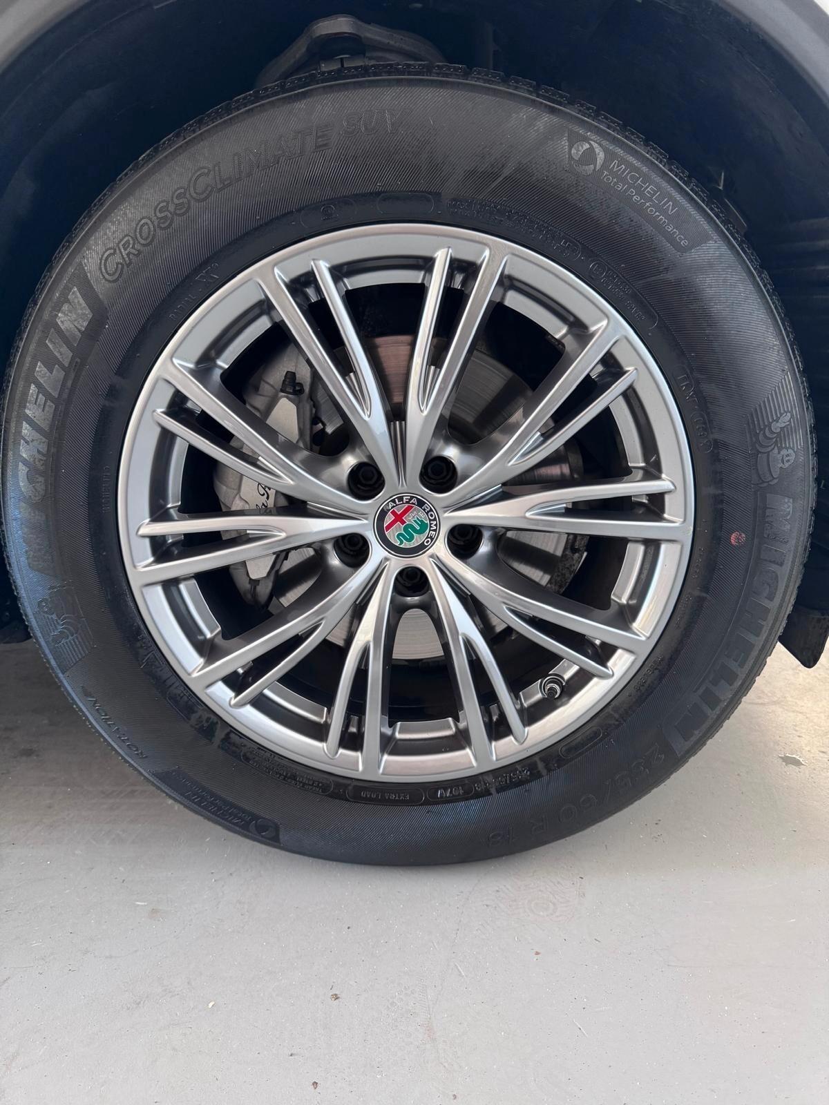 Alfa Romeo Stelvio 2.2 Turbodiesel 160 CV GARANZIA FINO A 3 ANNI!!!
