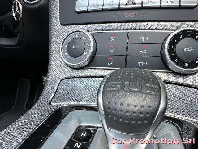 MERCEDES-BENZ SLC 200 Premium
