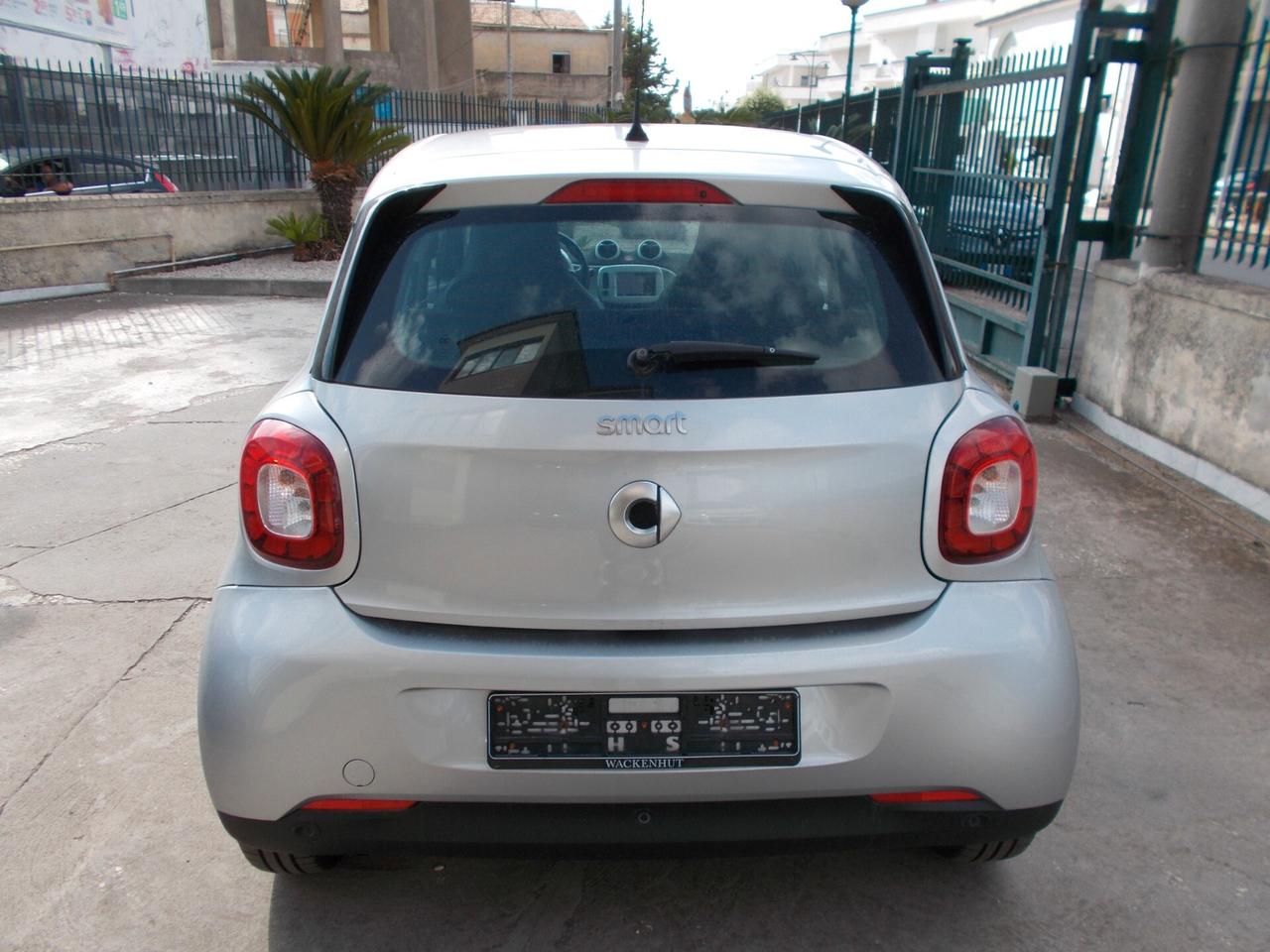 Smart ForFour 70 1.0 Prime