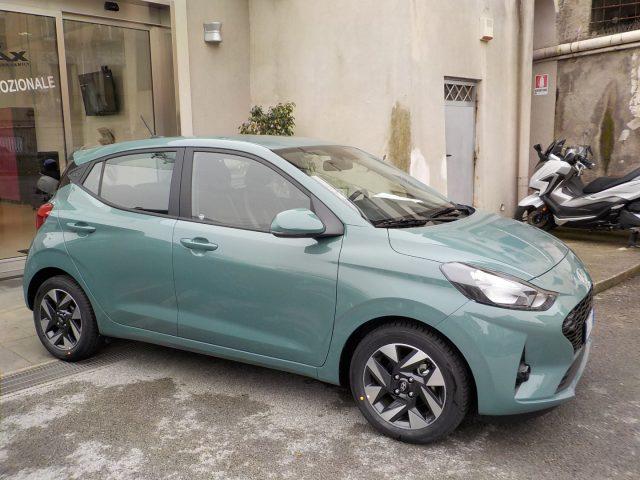 HYUNDAI i10 KM 0 - 1.0 MPI Connectline