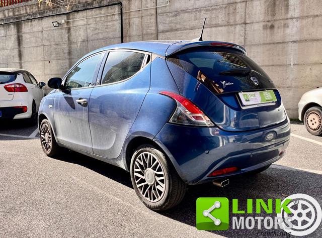 LANCIA Ypsilon 1.0 FireFly 5 porte S&S Hybrid Ecochic Gold