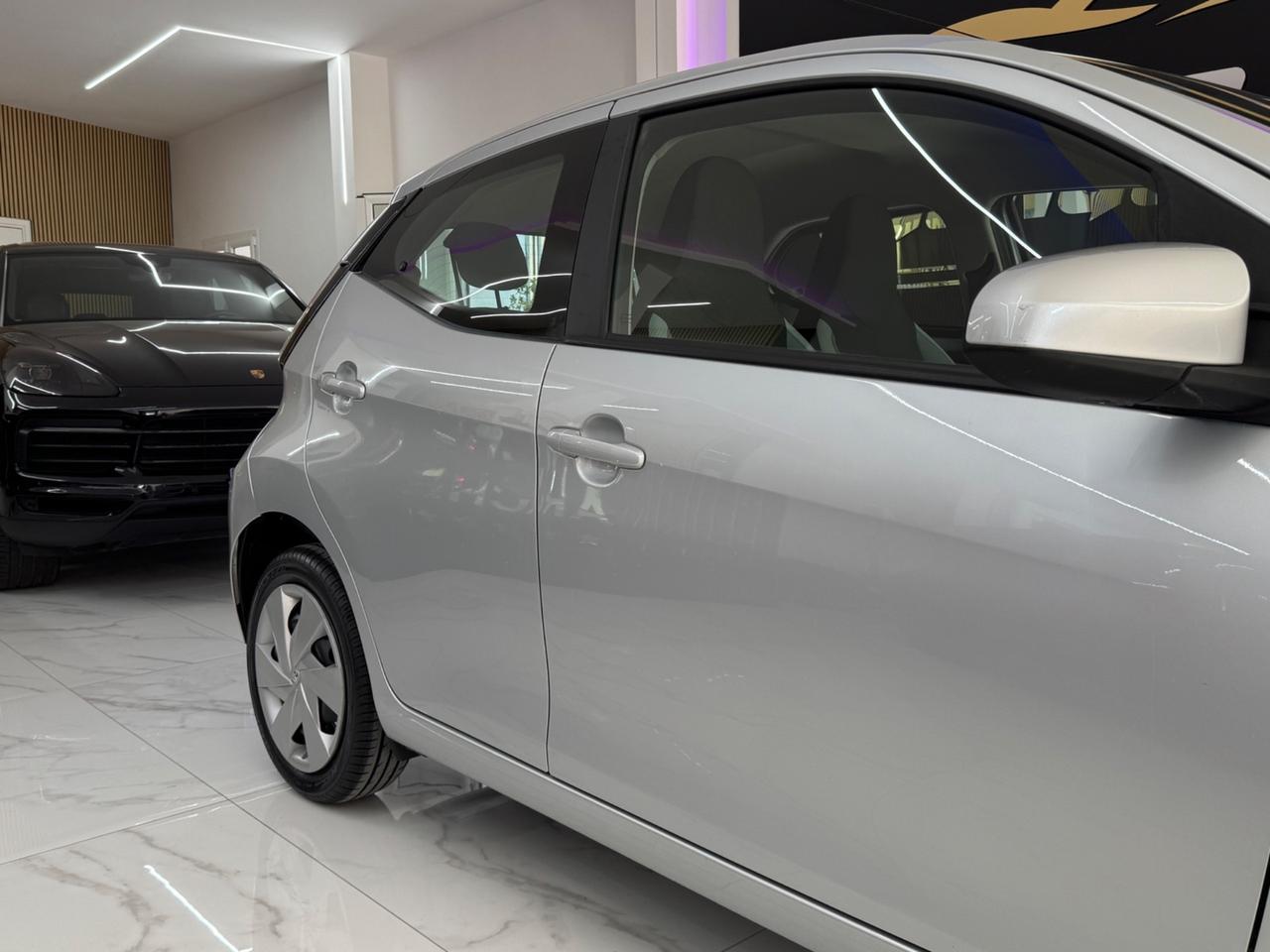 Toyota Aygo 1.0 VVT-i x-cite 36.000KM Full Opt
