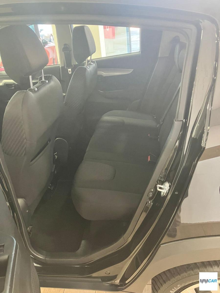 MAHINDRA - KUV100 - 1.2 VVT K6+