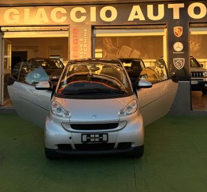 Smart ForTwo 1000 52 kW MHD coupé pure
