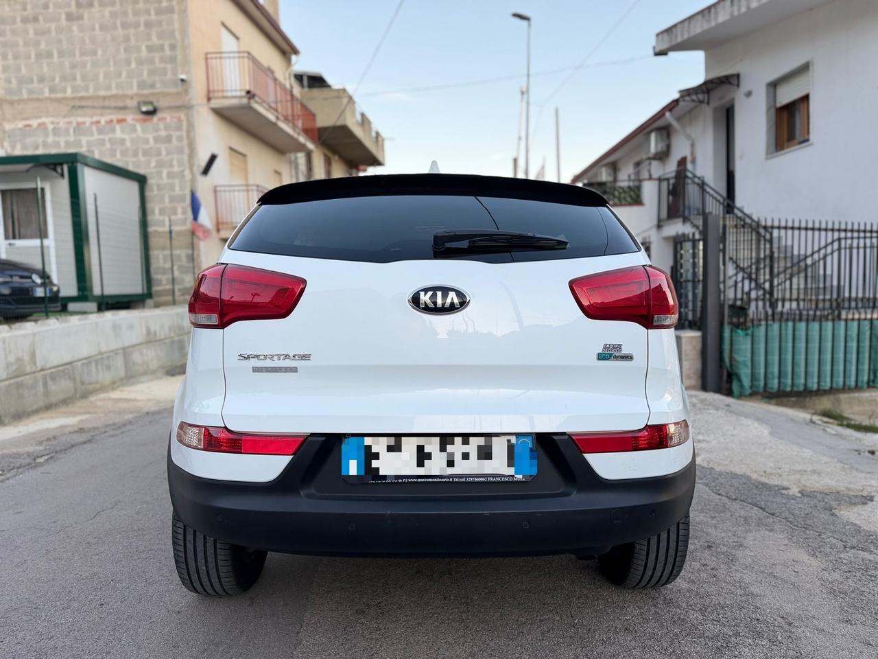 Kia Sportage 1.7 CRDI VGT 2WD high tech
