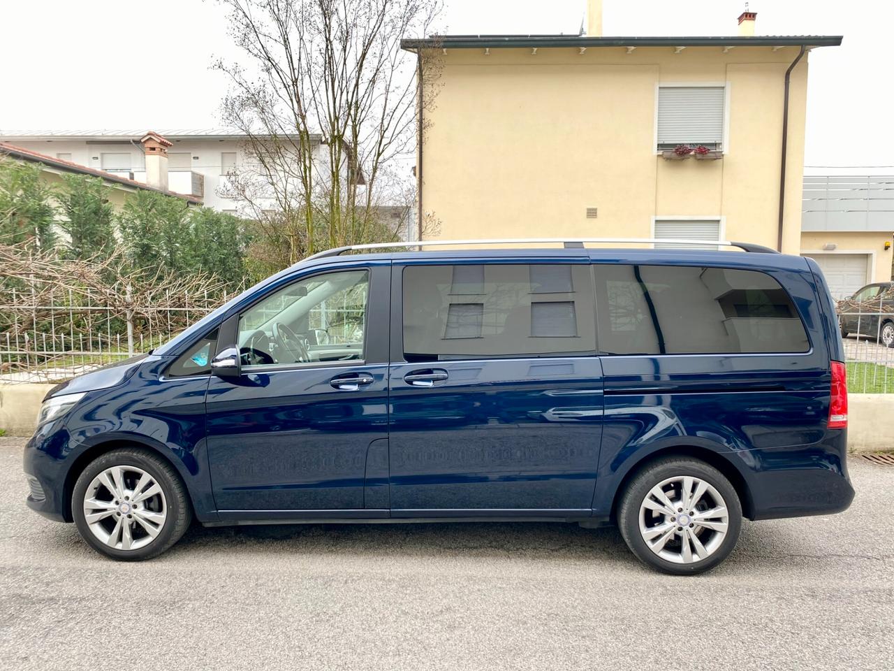 Mercedes-Benz V 220 d Long Executive auto 163cv