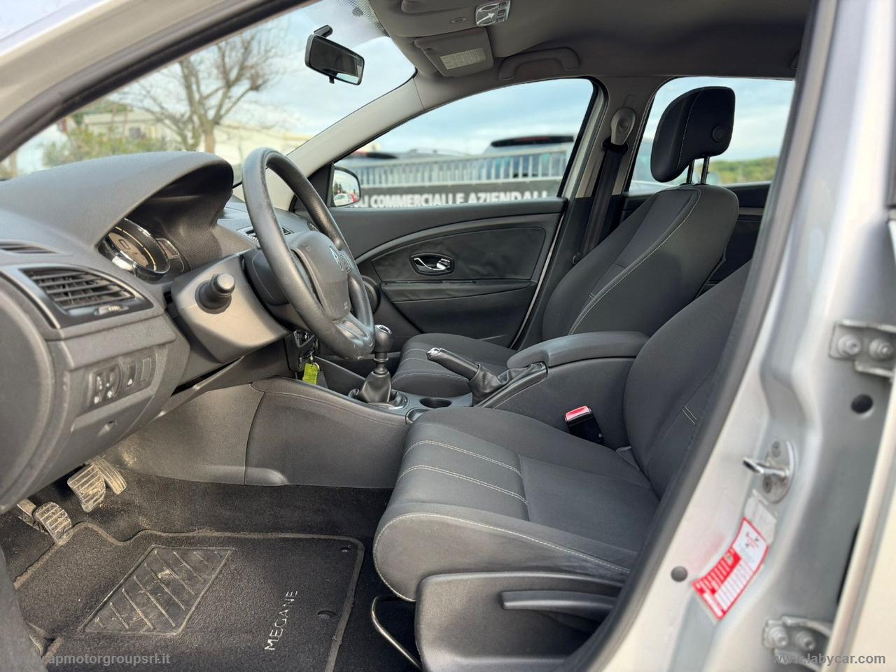 RENAULT Mégane 1.5 dCi 110 CV SporTour DYNAMIQUE