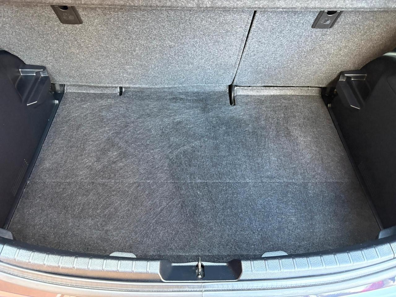 Toyota Yaris 1.3 5 porte Lounge