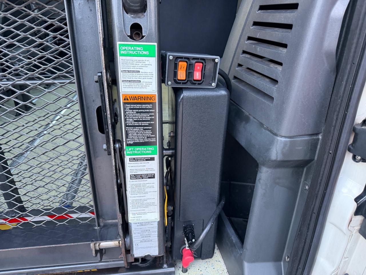 FIAT DUCATO 2.3 JTD 120 DISABILI 7P 2 SEDIE A ROTELLE