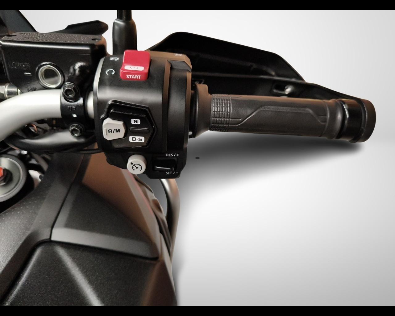 Honda CRF1100L Africa Twin - ABS DCT