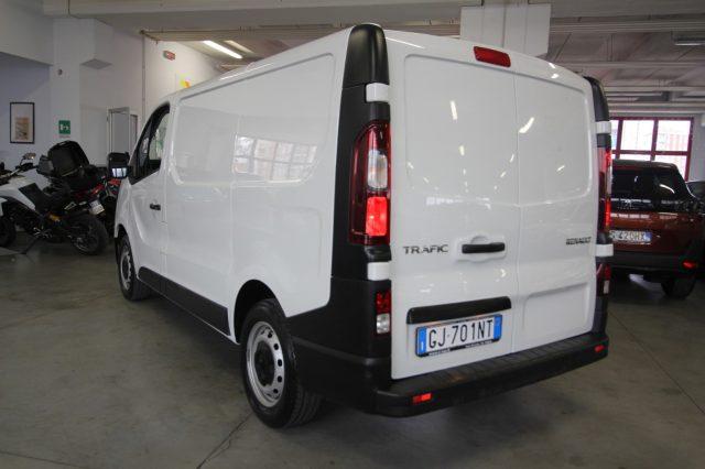 RENAULT Trafic T27 2.0 dCi 130CV PC-TN Furgone Ice + IVA 22%